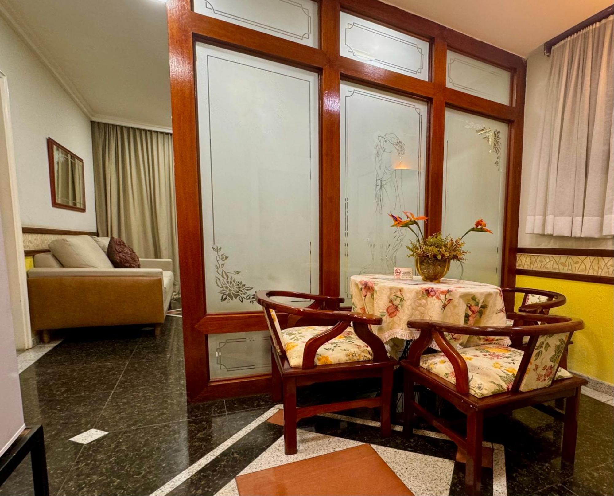 Hotel Comendador เตรส ริโอส ภายนอก รูปภาพ