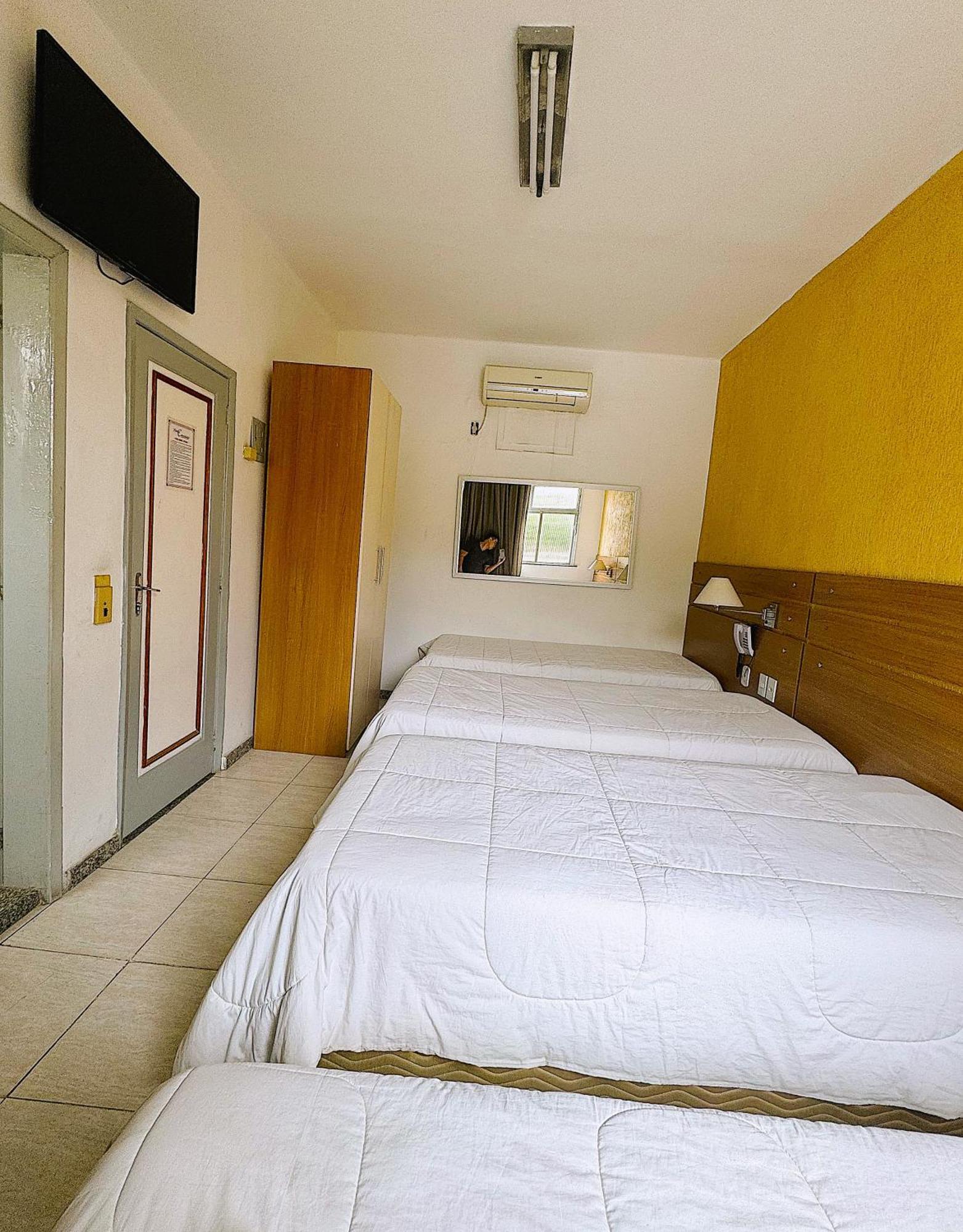 Hotel Comendador เตรส ริโอส ภายนอก รูปภาพ